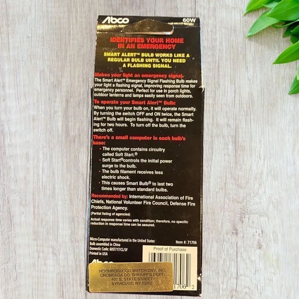 Abco Safety Smart Alert Lightbulb 60watts - Picture 2 of 7